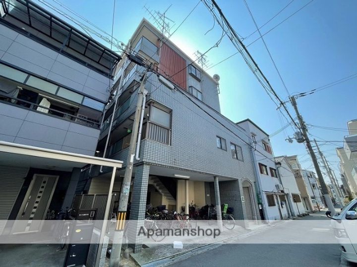 シャンボール今里II番館の外観