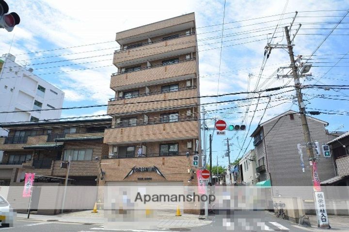 大阪府大阪市生野区桃谷2丁目の賃貸マンションの外観