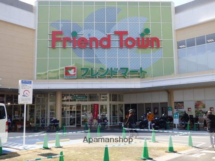 安井ビルの周辺