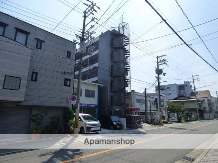 大阪府大阪市生野区田島4丁目の賃貸マンション101の外観