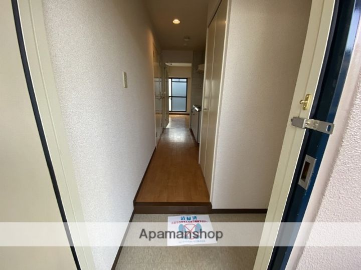 ダンケシェーン平野郷0305の玄関