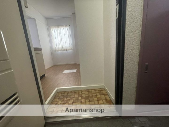 パークサイドフジⅠの玄関