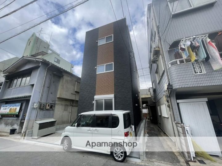 ロイヤルオーク小路の外観