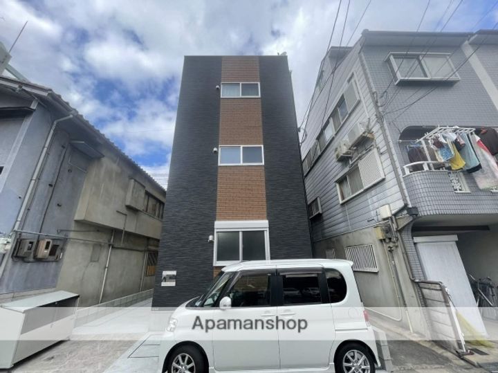 ロイヤルオーク小路の外観