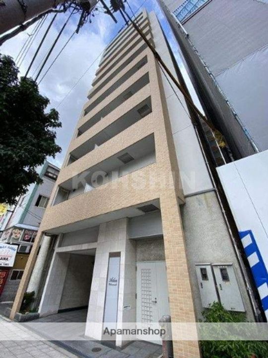 アーデン上本町の外観