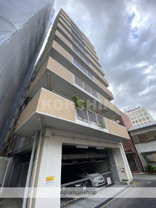 アーデン上本町の外観