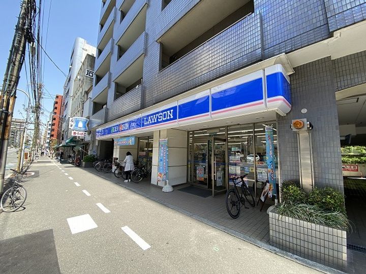 ノア エ ブランの周辺