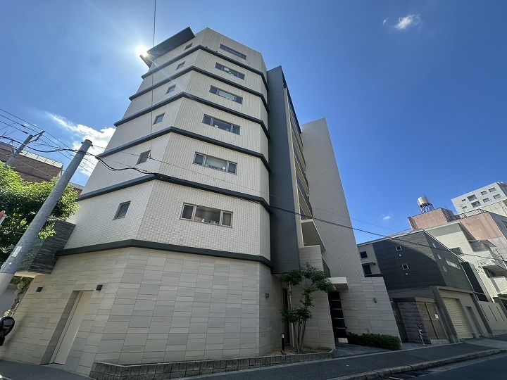 ノア エ ブランの外観