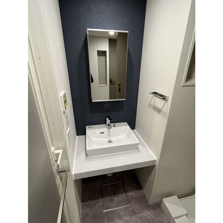 コンフォリア・リヴ北浜淡路町0701のその他画像