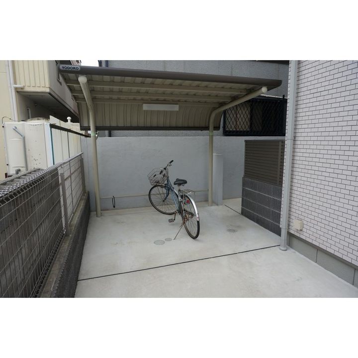 ヴァロンドール中野105号室の内装