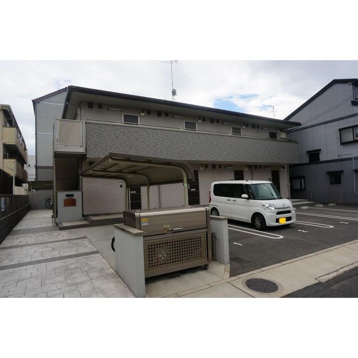 ヴァロンドール中野105号室の外観