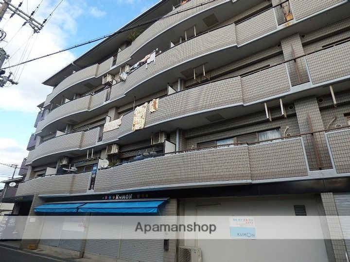 ファースト巽南の外観