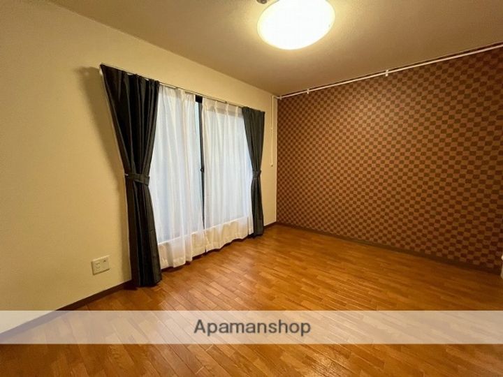 YOUハイム俊徳206の内装