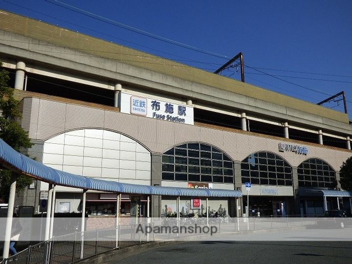 ロータリーマンション布施北703の周辺