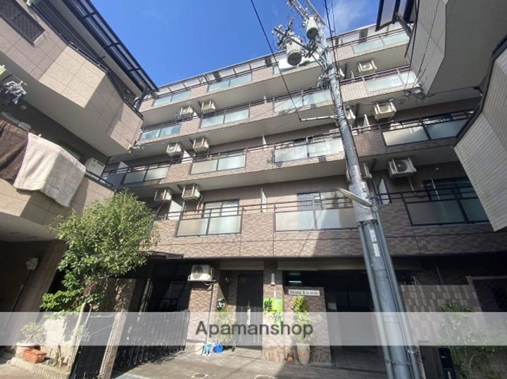 メゾンアラモード405の外観