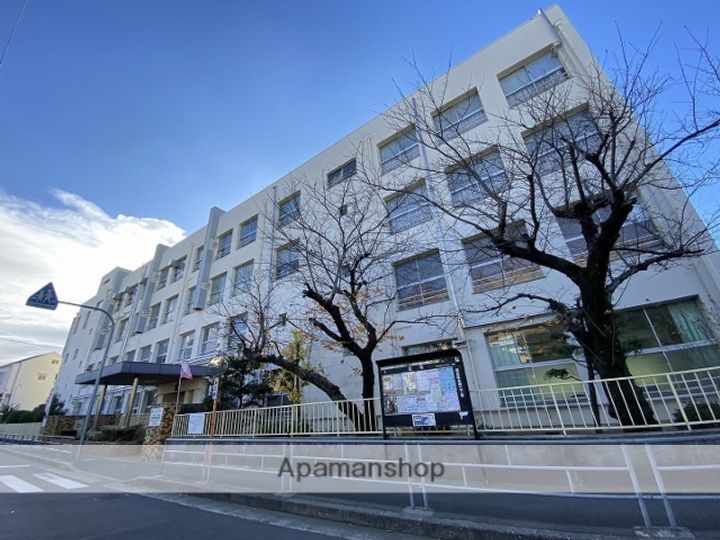 第2クリスタルハイツ305の周辺
