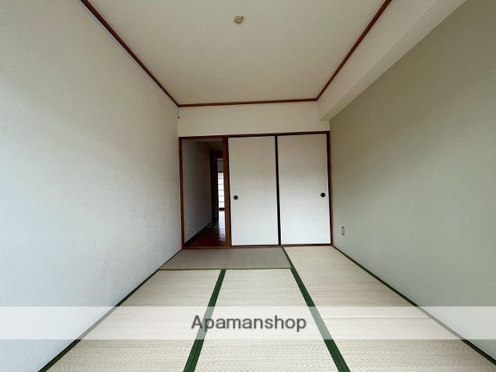 サカエマンションの内装