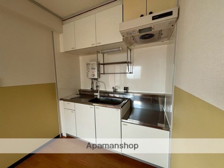 サカエマンションの内装