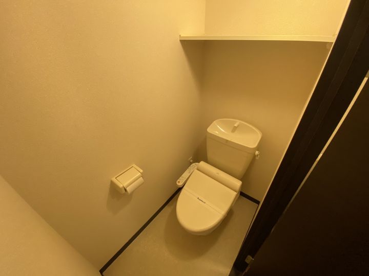 レオネクストイーエフIIIの内装