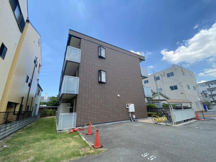 レオネクストイーエフIIIの外観