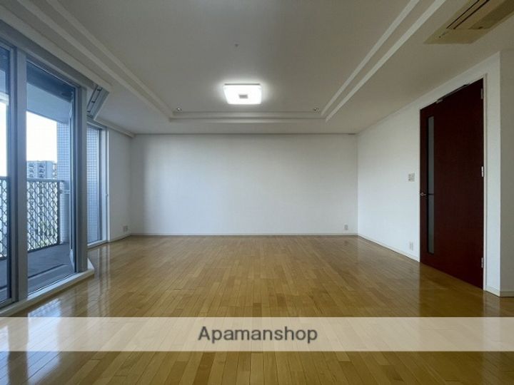 夕陽丘イクスの内装