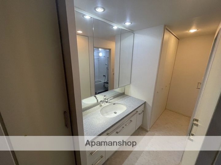 夕陽丘イクスの内装