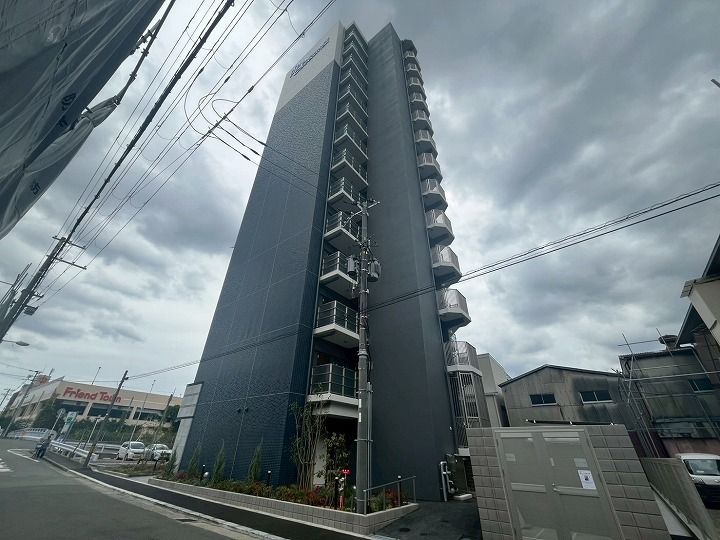 プレサンス深江橋ラヴィゲートの外観