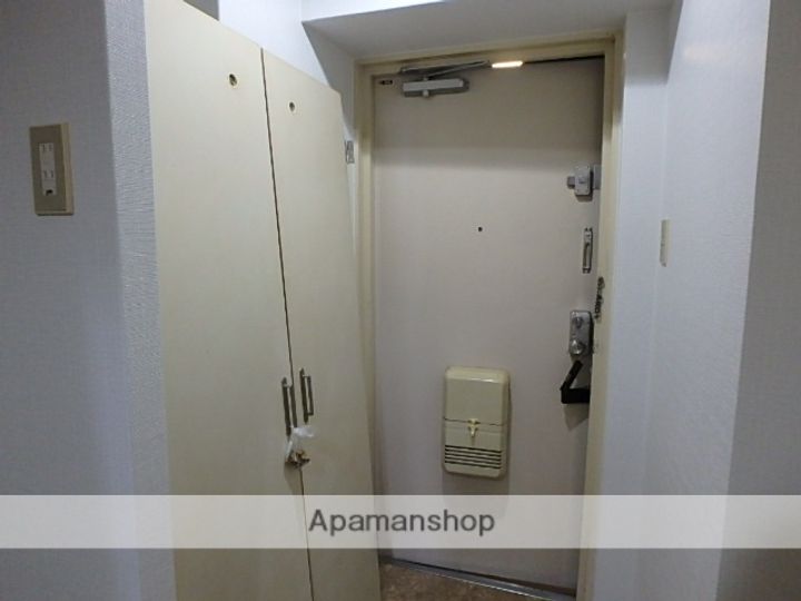 ハーベスト真田山101の玄関