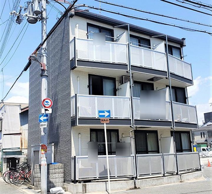 レオパレスアバンギャルド蒲生の外観