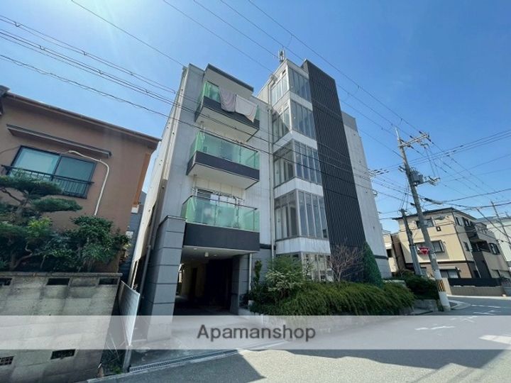 マンション桜301の外観