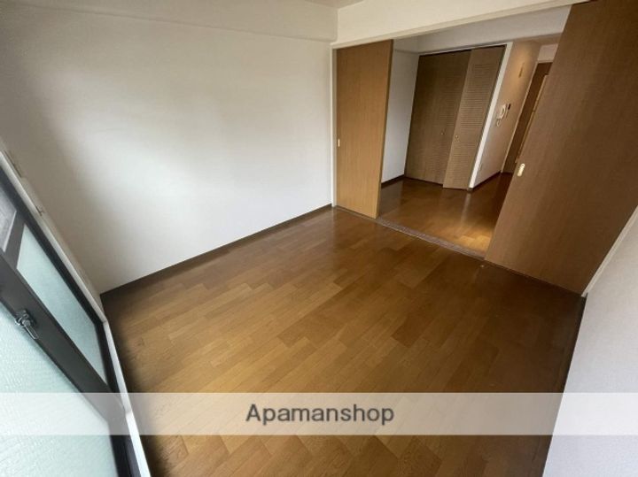 大阪府大阪市平野区平野上町1丁目の賃貸マンション502の内装