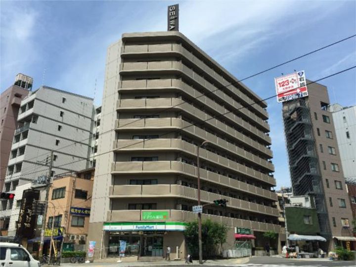 セイワパレス堂島シティの外観