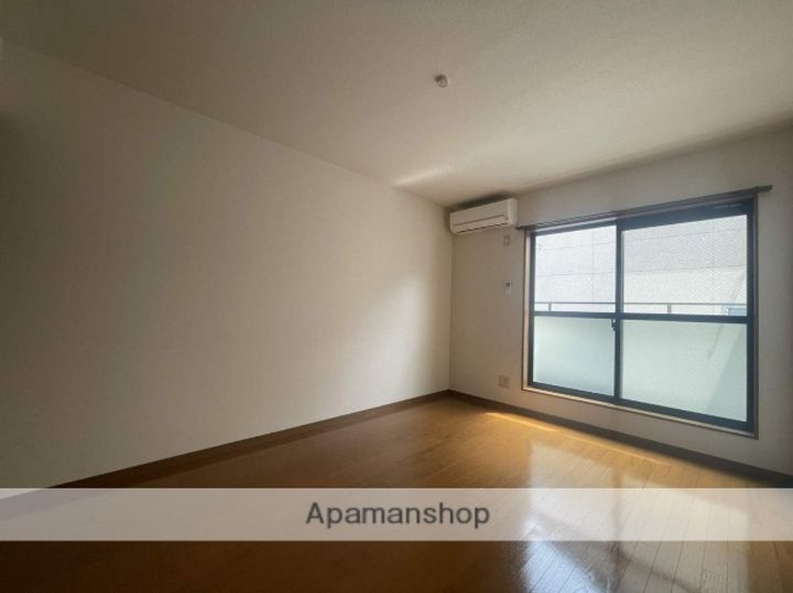 大阪府大阪市平野区平野本町1丁目の賃貸アパート0201の内装