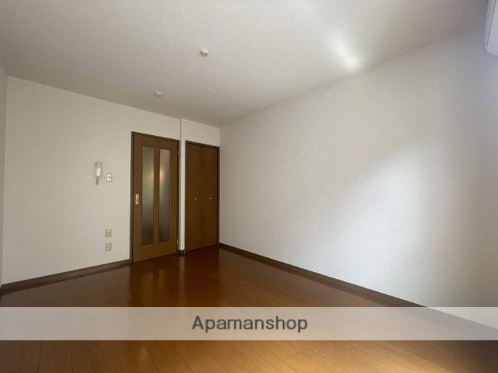 大阪府大阪市平野区平野本町1丁目の賃貸アパート0201の内装