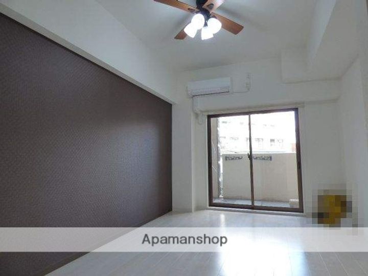 LUXE森之宮1304の居間