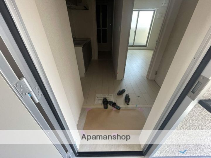 大阪府大阪市平野区平野上町1丁目の賃貸アパート0201の玄関