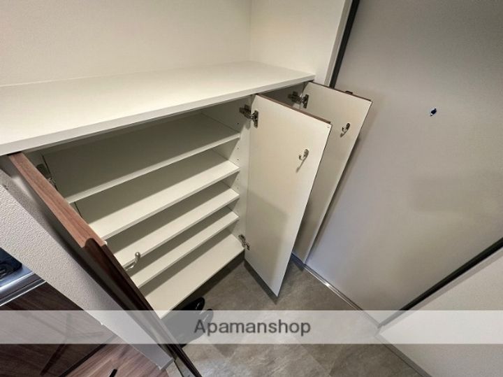 ワールドアイ大阪城EASTアドバンスの内装