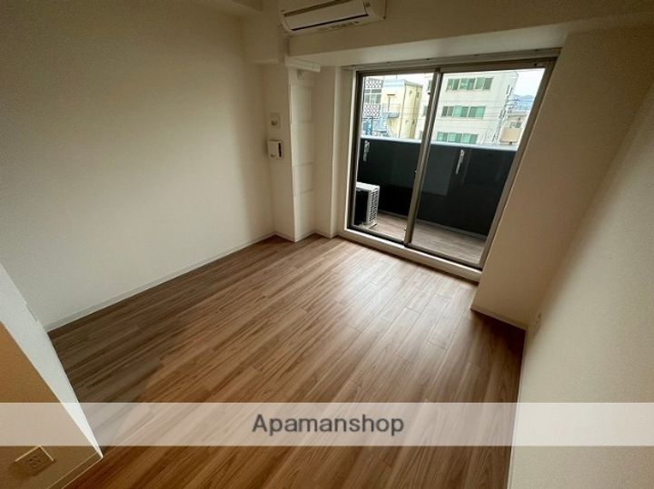 ワールドアイ大阪城EASTアドバンスの内装