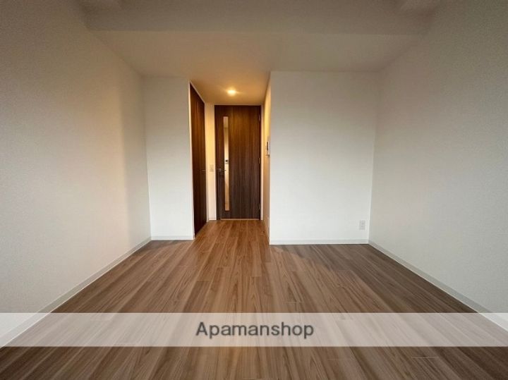 ワールドアイ大阪城EASTアドバンスの居間