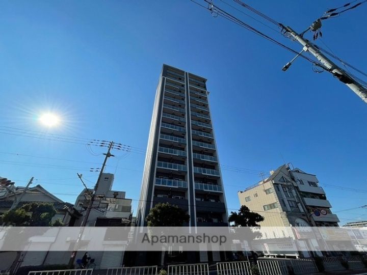 ワールドアイ大阪城EASTアドバンスの外観