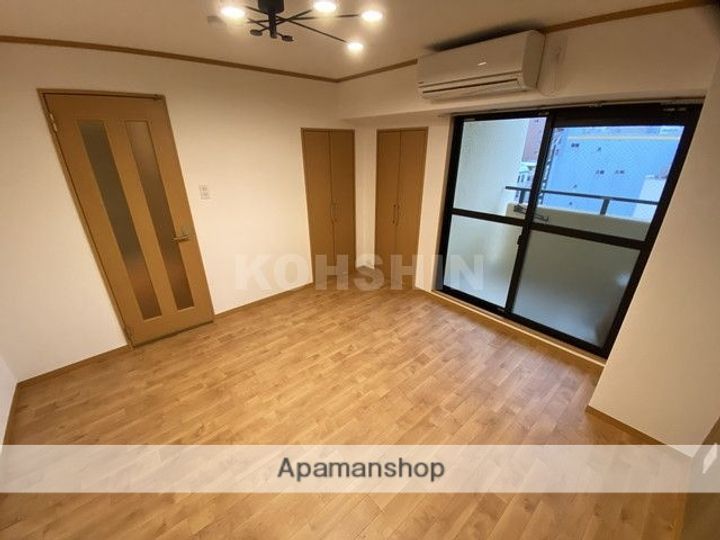 ドゥエリング上汐の内装