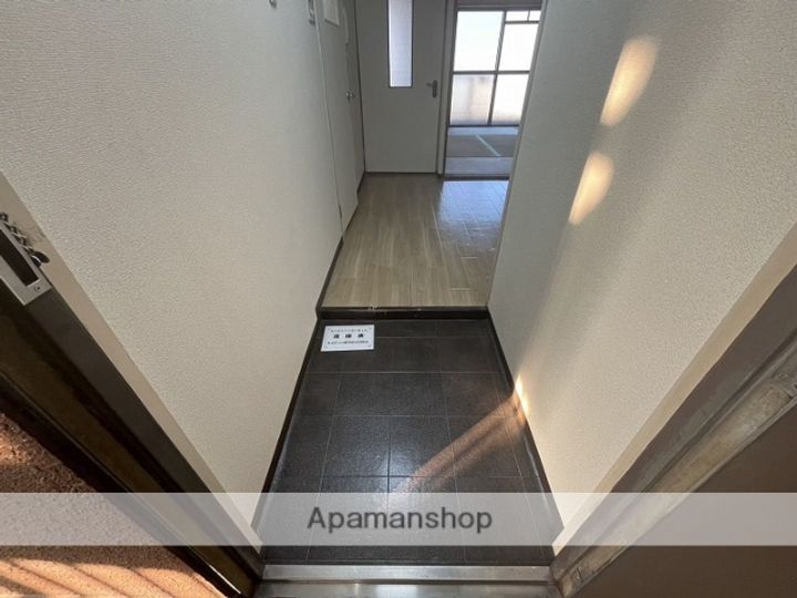 大阪府大阪市平野区加美正覚寺1丁目の賃貸マンション607の玄関