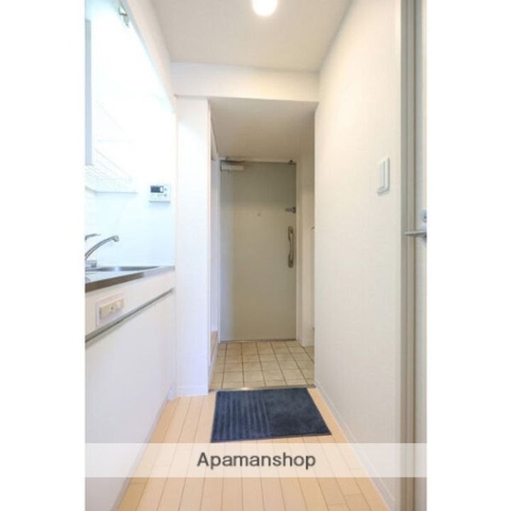 メゾン夕陽ヶ丘の玄関