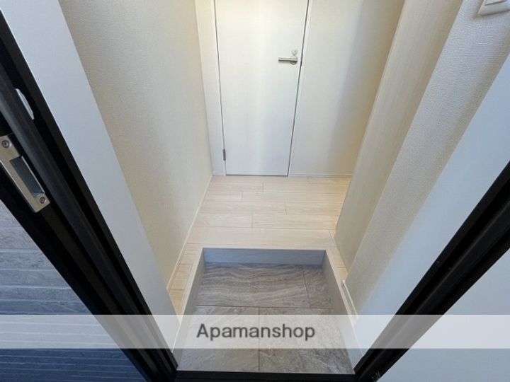 アーバンシエロ小路東の玄関