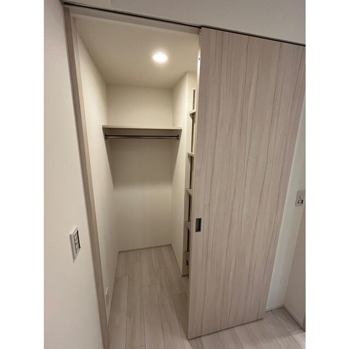 コンフォリア・リヴ北浜淡路町0804のその他画像