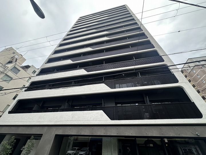 コンフォリア・リヴ北浜淡路町の外観