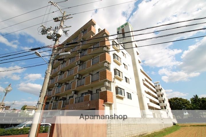 正雀グランドハイツ北の外観