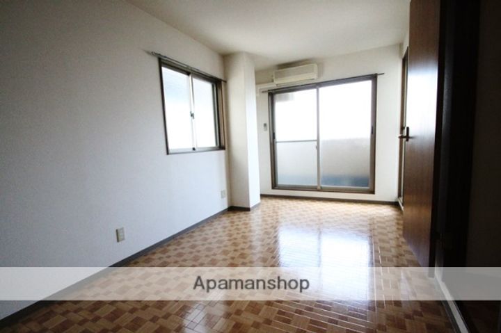 大阪府大阪市淀川区十三東2丁目の賃貸マンションの内装