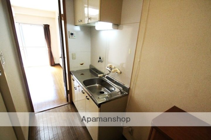 シロハイヌ新大阪の内装