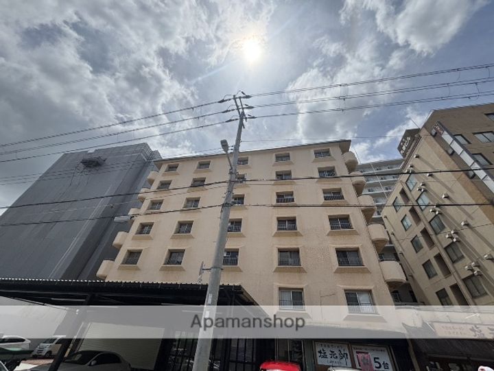 マンションクインビーの外観